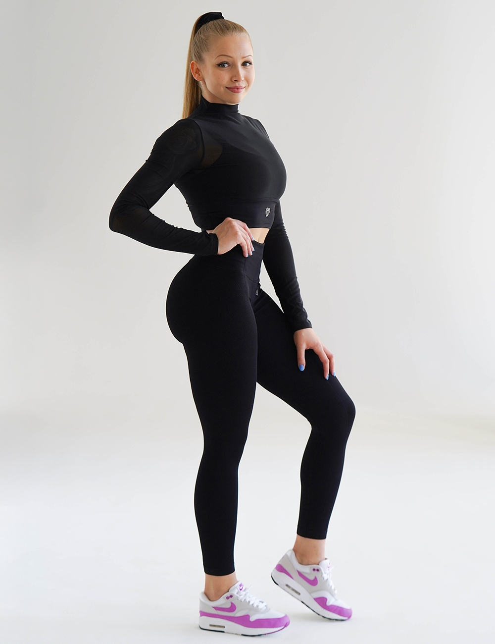 Crop Top Autumn Sleeve Czarny - Gymhero