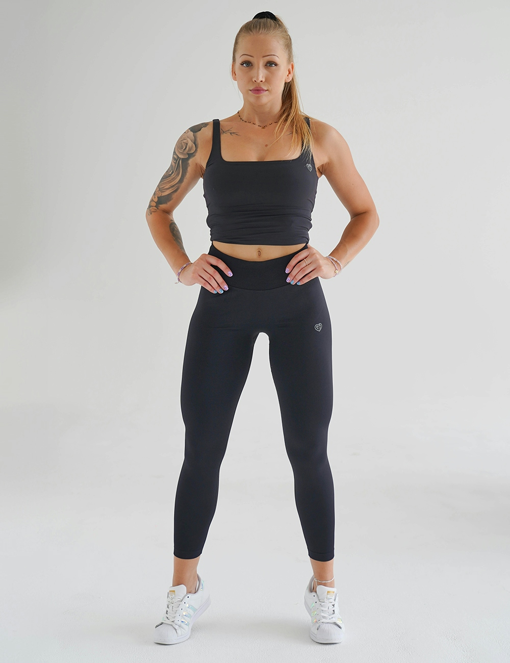 Legginsy Sportowe Basic Czarne  - Gymhero