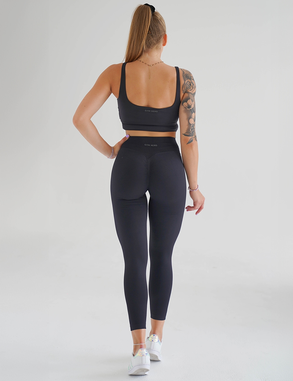 Legginsy Bezszwowe Scrunch 2.0 Czarne - Gymhero